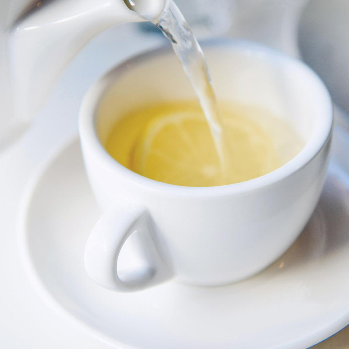 Оптовая чистая белая творческая простой кофейный чашка с блюдцевой керамической чашкой для дома чашка дома Офис Кубок